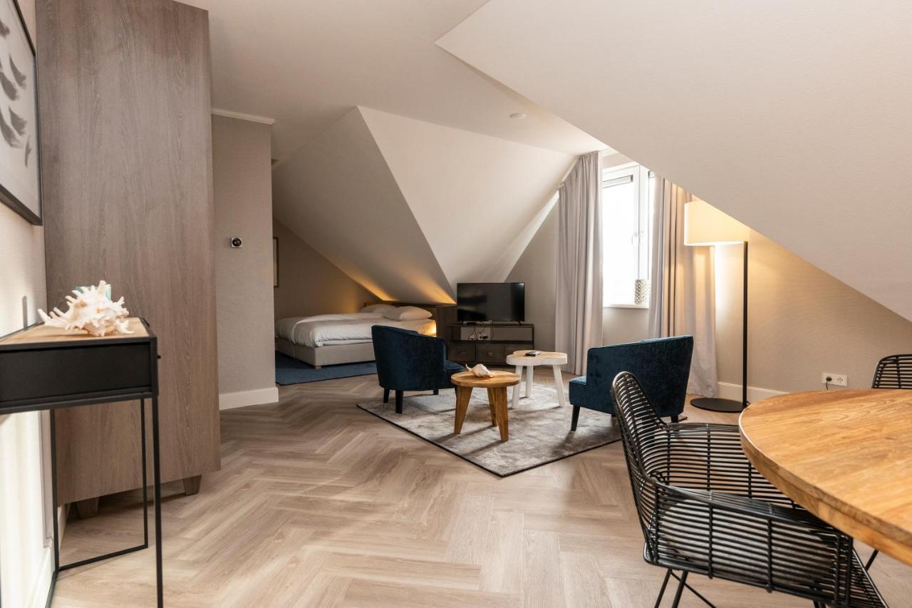 Hampton Home B&B Suites Де-Коог Экстерьер фото