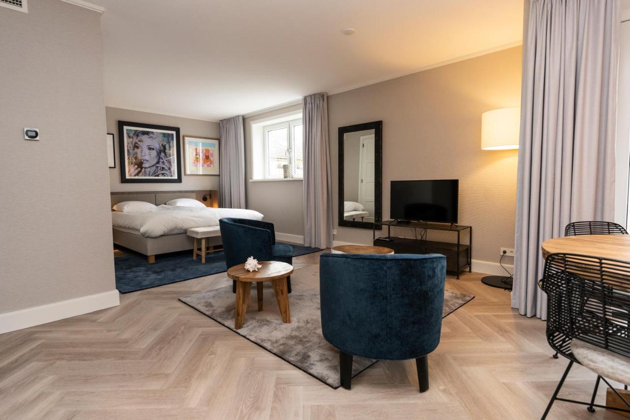 Hampton Home B&B Suites Де-Коог Экстерьер фото